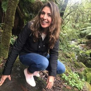 Meet your Posher, Adriana